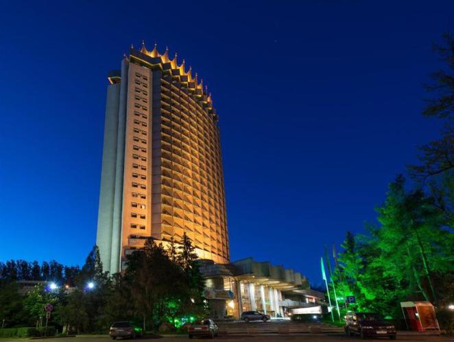 Ibis 3* (г. Астана) / Kazakhstan 3* (г.Алматы)