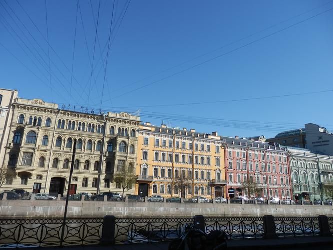 Поезд | Волшебство новогодних огней: Санкт‑Петербург встречает праздник