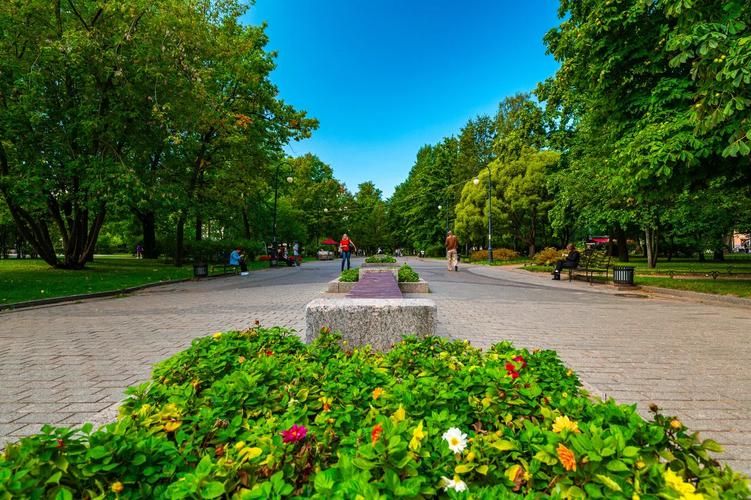 Автобус| Город стальных горизонтов: знакомство с Череповцом